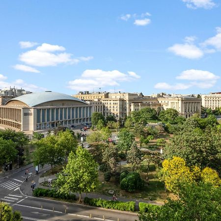 Green Muse On Victoriei Bucarest Esterno foto