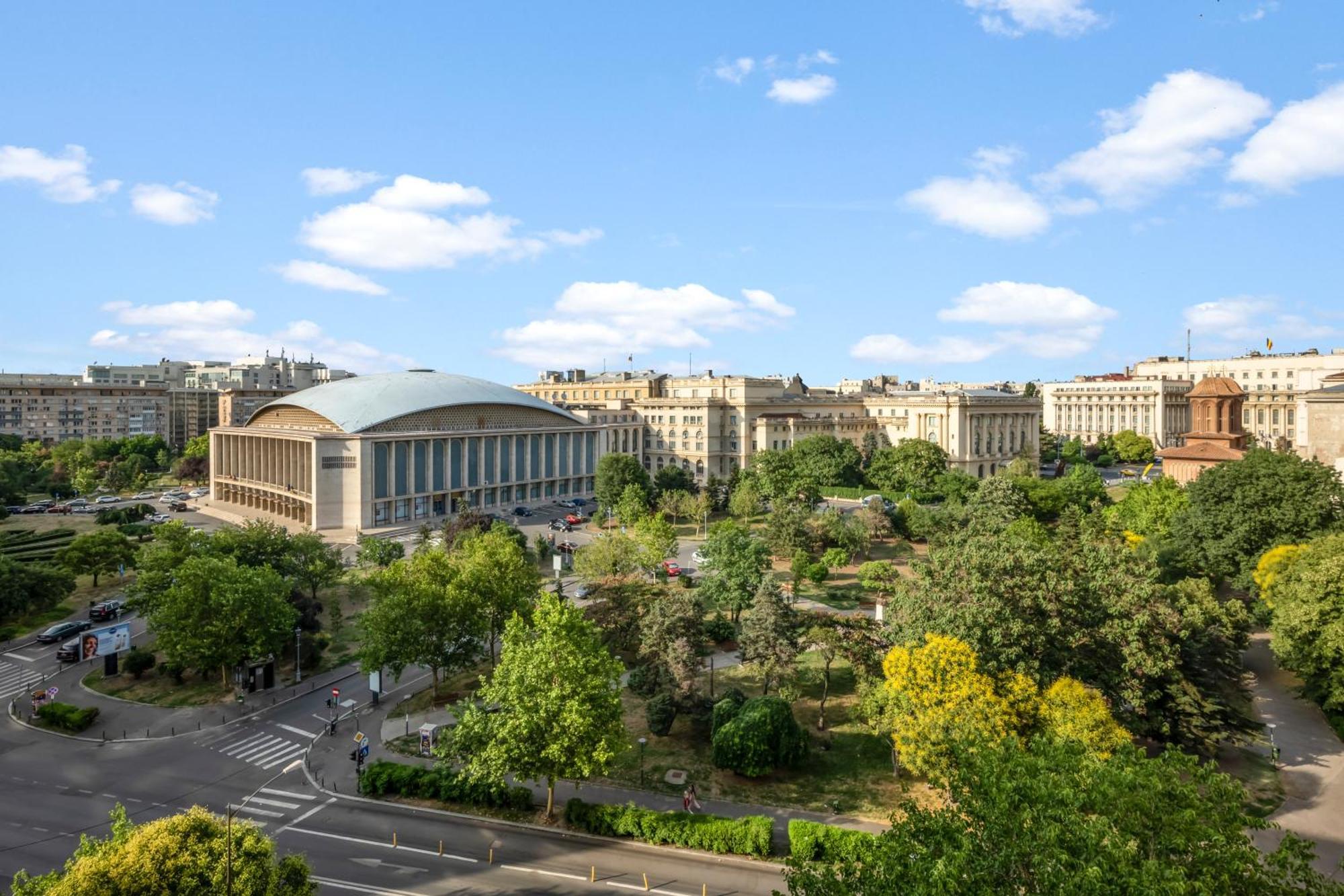 Green Muse On Victoriei Bucarest Esterno foto